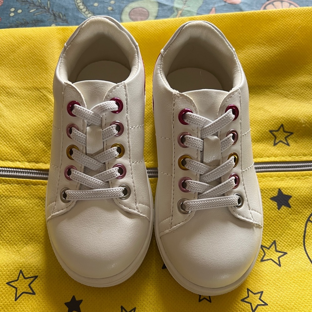 Mini Mia Size 7 Toddler Sneakers